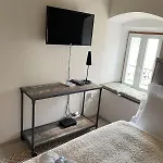 Klara Living Apartment, Old Town House, Sea View Стари Град