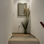 Klara Living Apartment, Old Town House, Sea View Стари Град