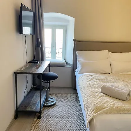 Klara Living Apartment, Old Town House, Sea View *